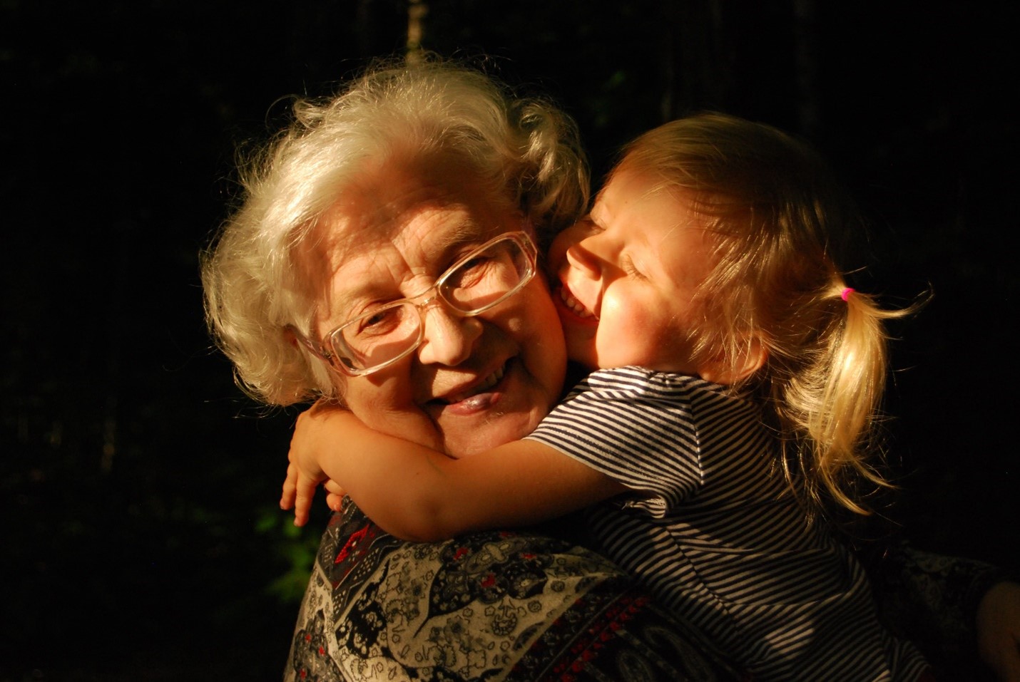 Extended Family in Canadian Co-Parenting